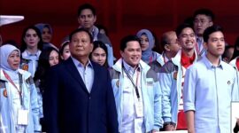 Kehadiran Erick Thohir dan Khofifah Indar Parawansa dalam debat cawapres. (Facebook.com/@Erick Thohir)
