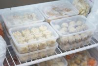 Bisnis frozen food makin aman tanpa komplain! 🧊🍱 Gunakan wadah Trifinity yang sudah teruji Freezer Safe dan anti pecah meski di suhu ekstrem. Tekstur terjaga, rasa tetap juara!