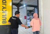 Bulky.id merupakan platform grosir digital dalam ekosistem Liquid8 yang menghubungkan UMKM, reseller, dan pedagang dengan sumber stok surplus korporasi. (Dok. Bulky.id)